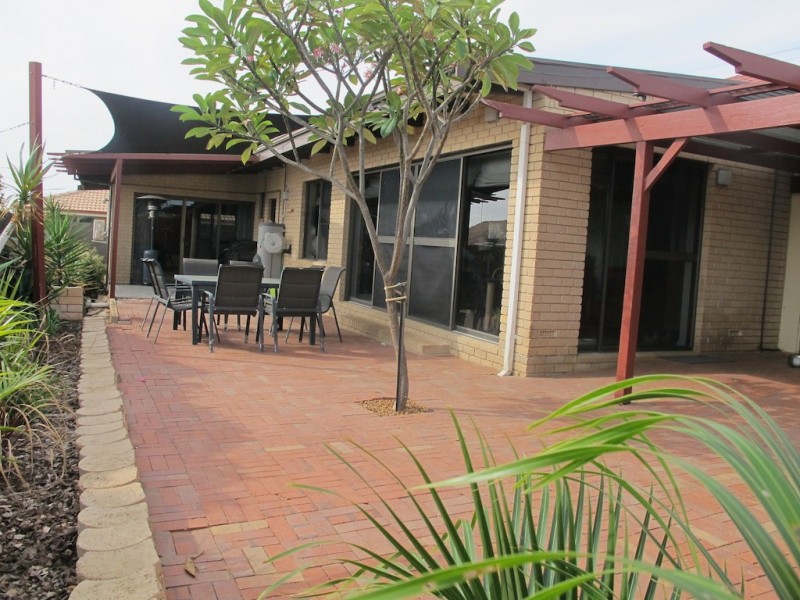 1/206 Durlacher Street, Geraldton WA 6530