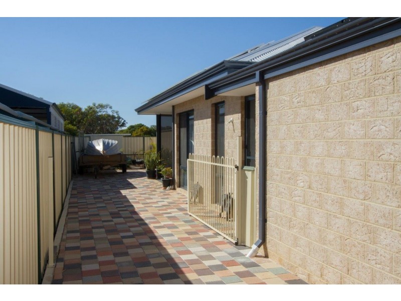 542 Chapman Road, Sunset Beach WA 6530