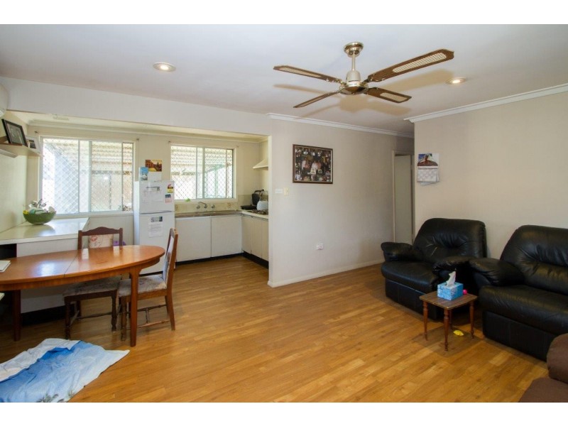 246 Second Street, Wonthella WA 6530