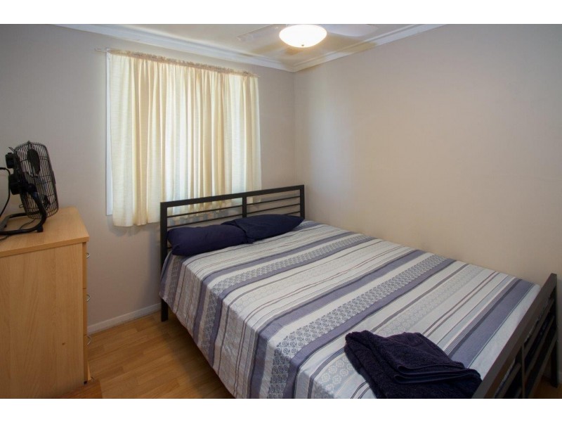 246 Second Street, Wonthella WA 6530