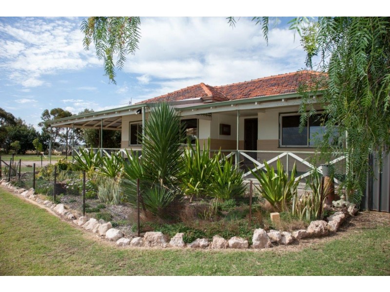 92 Fane Road, Bonniefield WA 6525