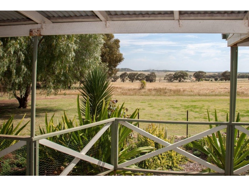 92 Fane Road, Bonniefield WA 6525