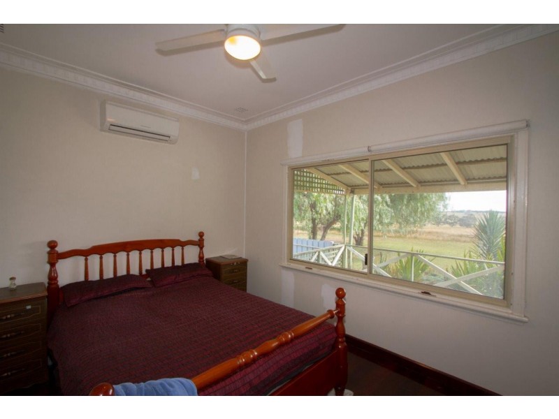 92 Fane Road, Bonniefield WA 6525