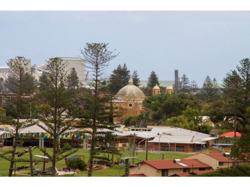 7 and 9 Hill Way, Geraldton WA 6530