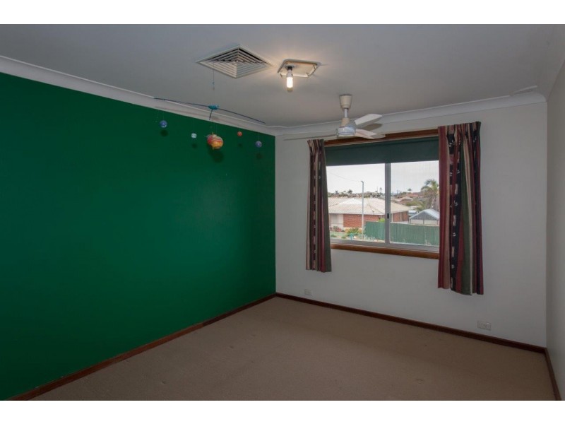 1 Ashton Close, Mount Tarcoola WA 6530