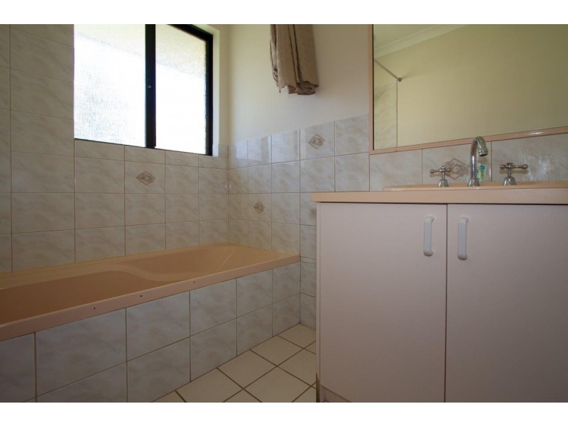 34 Nagle Close, Mount Tarcoola WA 6530