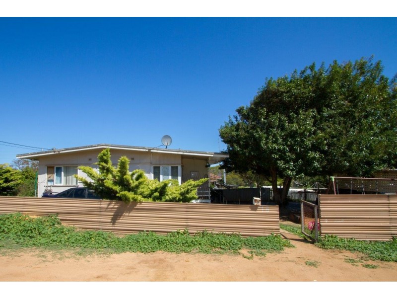 18 Abelia Street, Rangeway WA 6530