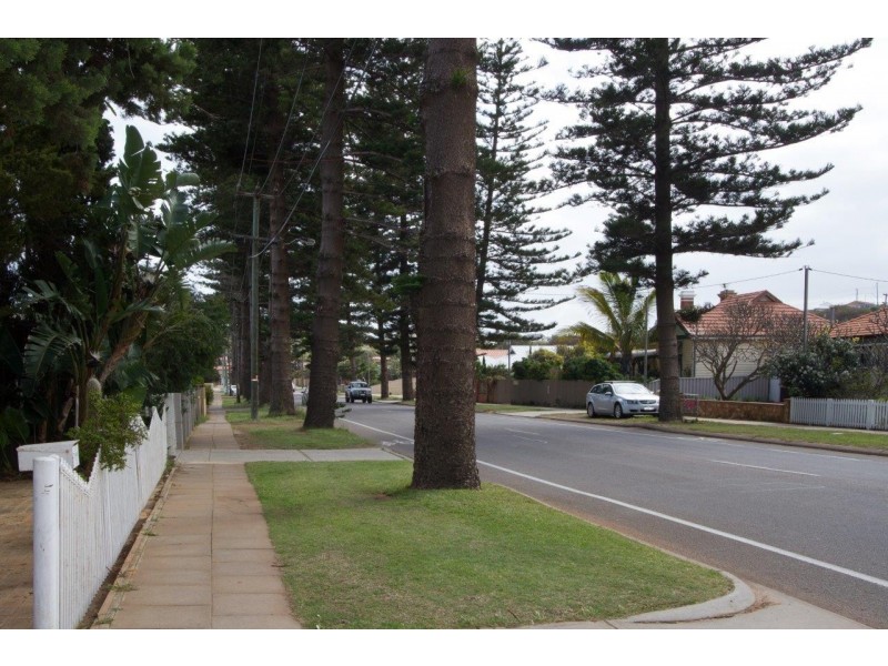 176 Durlacher Street, Geraldton WA 6530