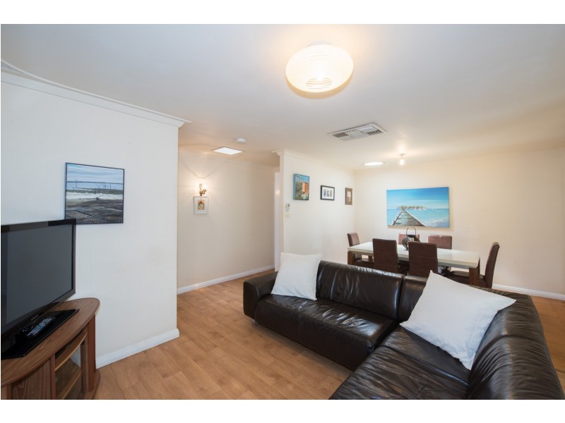 20 Harrison Street, Bluff Point WA 6530