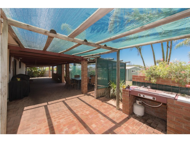 20 Harrison Street, Bluff Point WA 6530