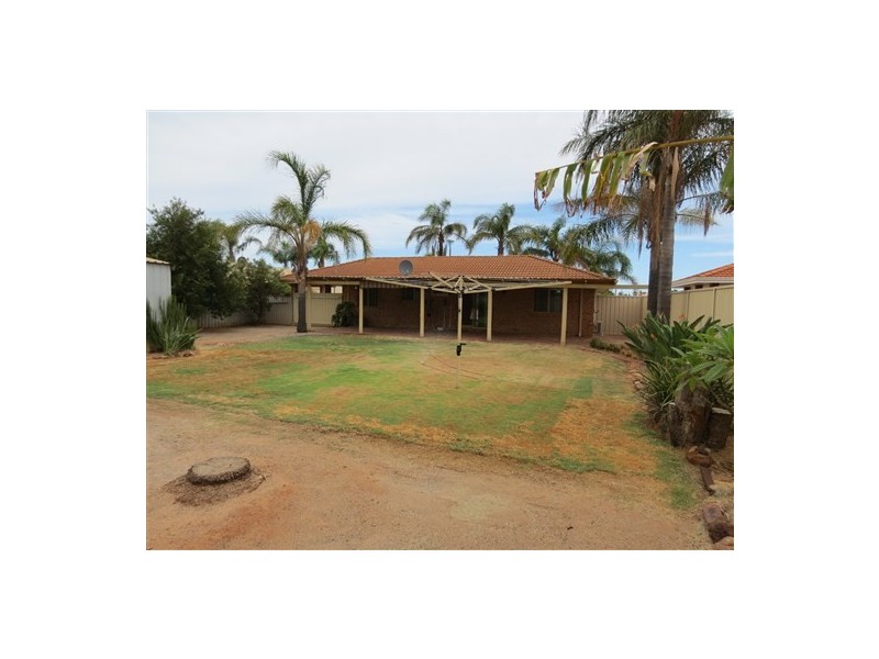 8 Pinna Way, Sunset Beach WA 6530