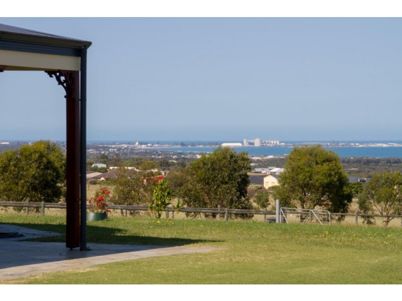 11 Brown Lane, White Peak WA 6532