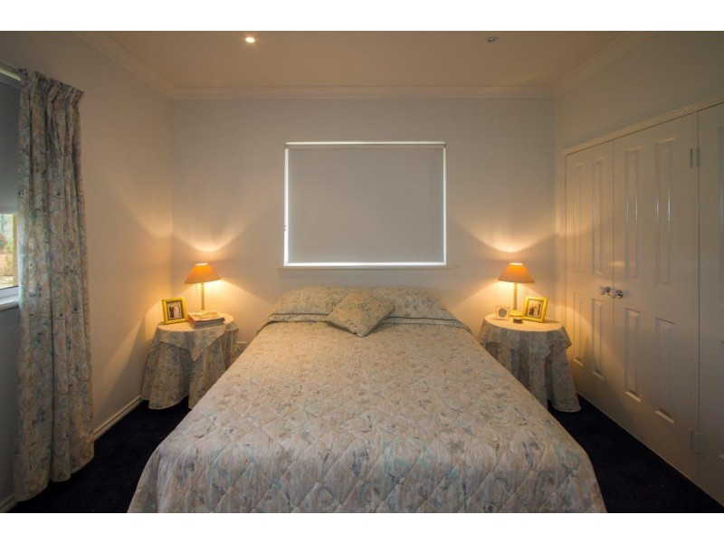 11 Brown Lane, White Peak WA 6532