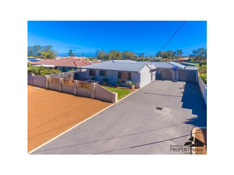 16 Batavia Place, Mahomets Flats WA 6530