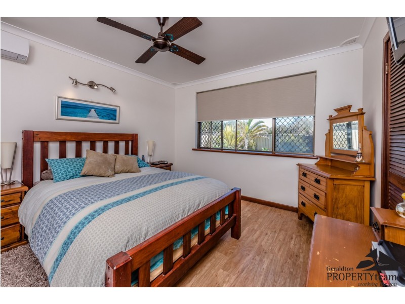 16 Batavia Place, Mahomets Flats WA 6530