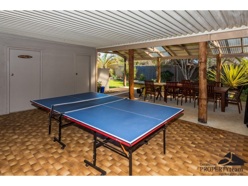 16 Batavia Place, Mahomets Flats WA 6530