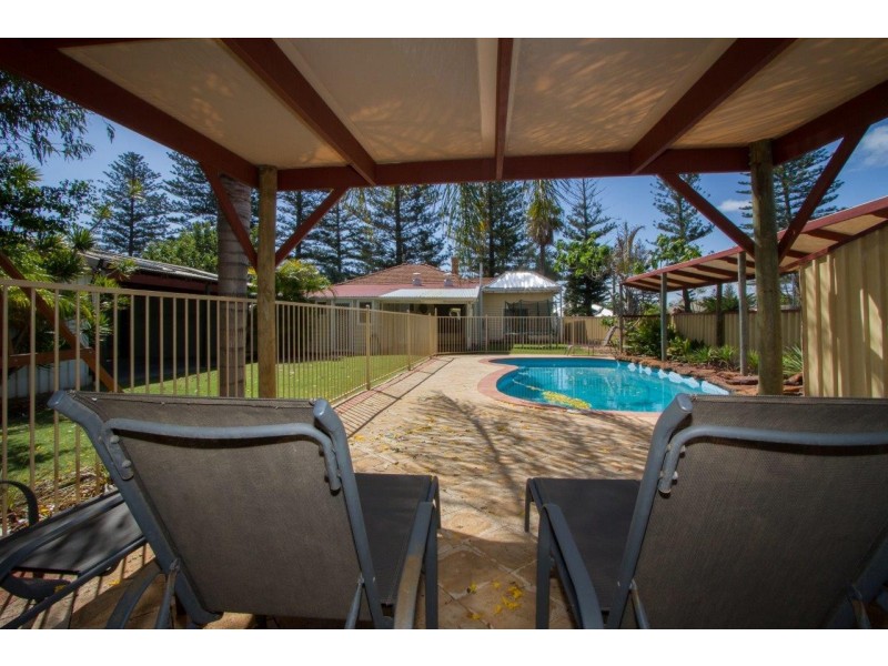 9 Jose Street, Beachlands WA 6530