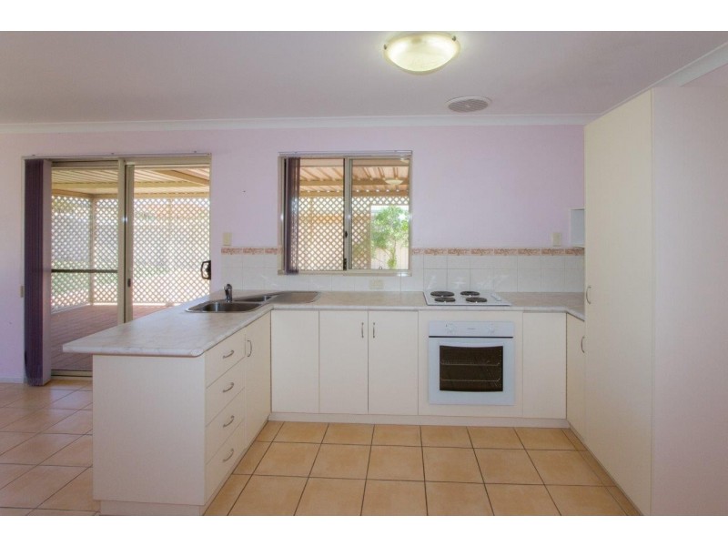 13 Hillview Drive, Drummond Cove WA 6532