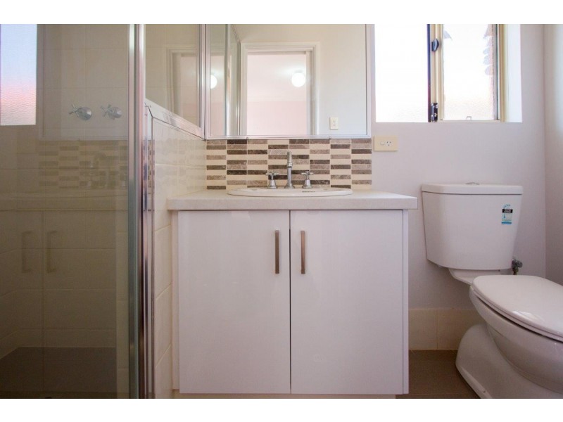 13 Hillview Drive, Drummond Cove WA 6532