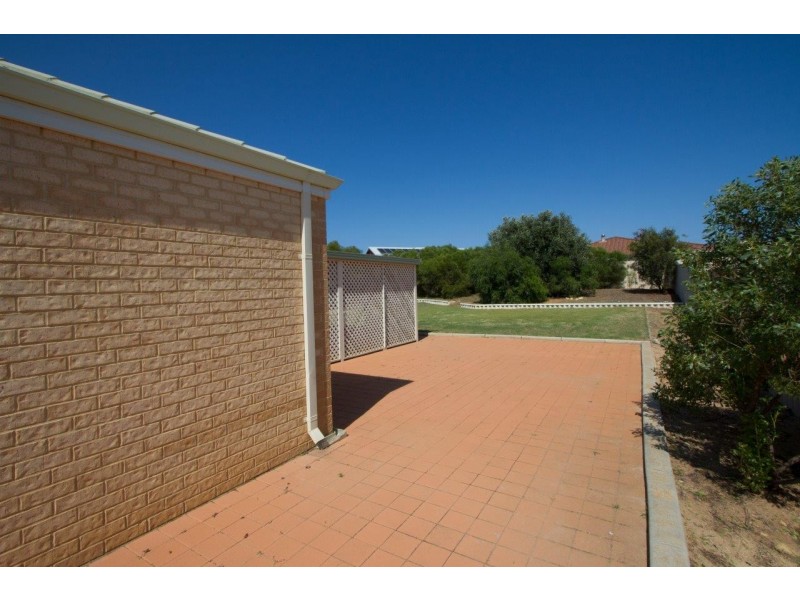 13 Hillview Drive, Drummond Cove WA 6532