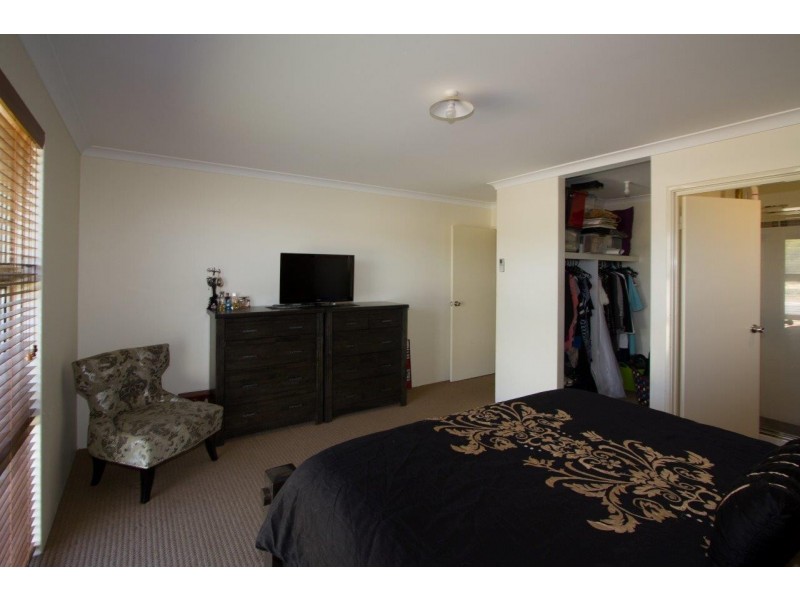 108 Moloney Street, Utakarra WA 6530