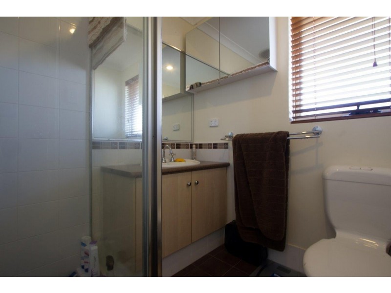 108 Moloney Street, Utakarra WA 6530