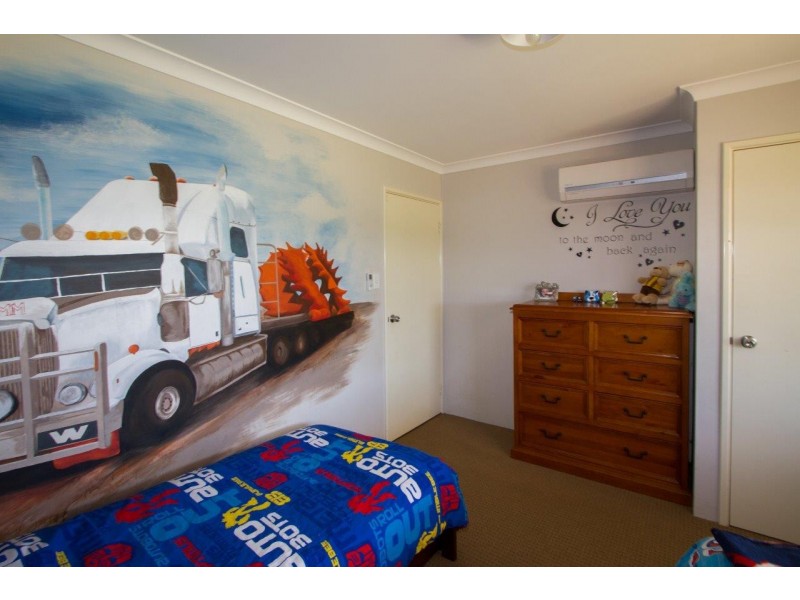 108 Moloney Street, Utakarra WA 6530