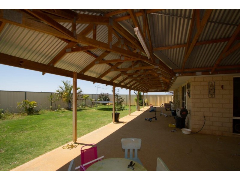 108 Moloney Street, Utakarra WA 6530