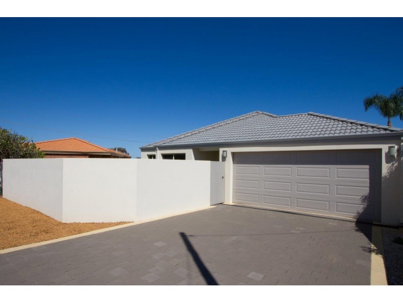 527 Chapman Road, Sunset Beach WA 6530