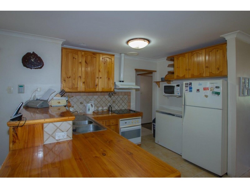 22 Woodman Street, Utakarra WA 6530