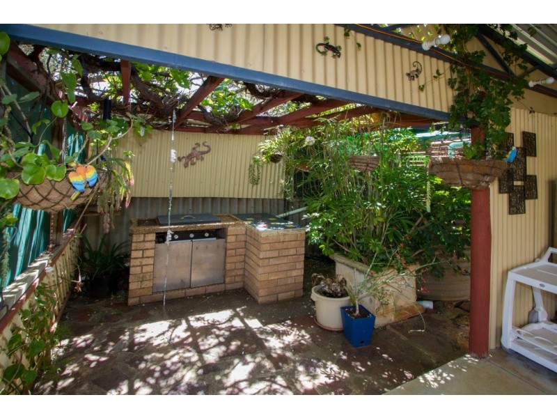 22 Woodman Street, Utakarra WA 6530