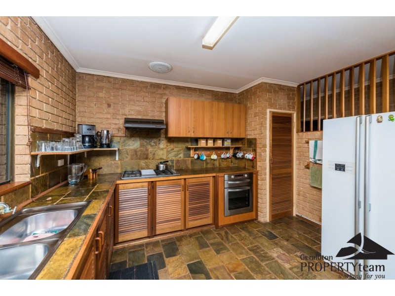 19 Adelaide Street, Waggrakine WA 6530