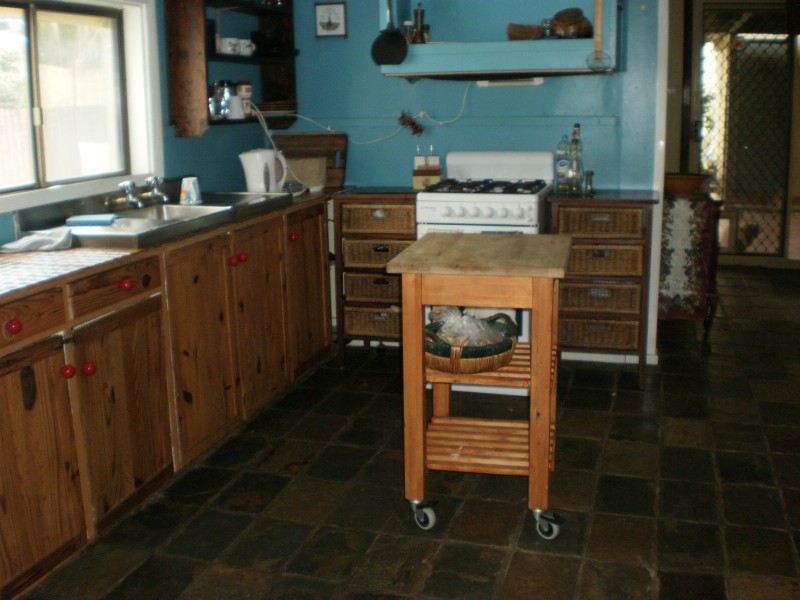 5 Surf Place, Drummond Cove WA 6532