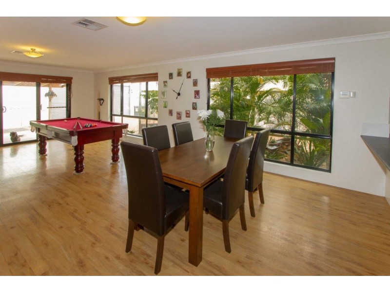 65 Sutcliffe Road, Waggrakine WA 6530