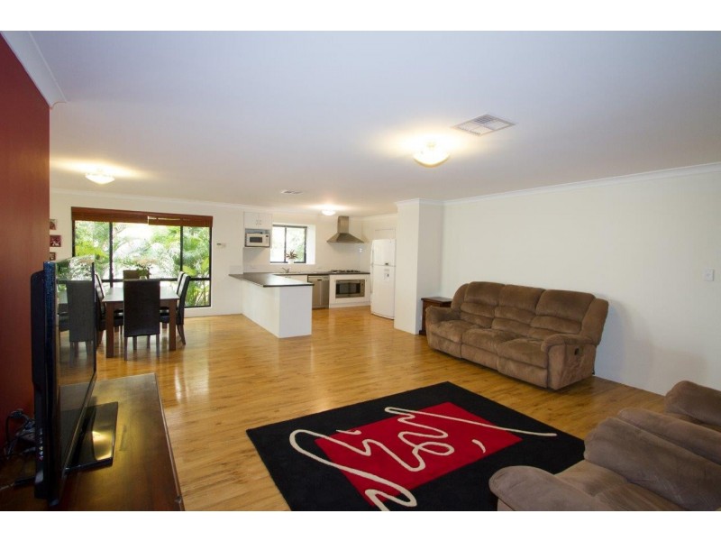 65 Sutcliffe Road, Waggrakine WA 6530