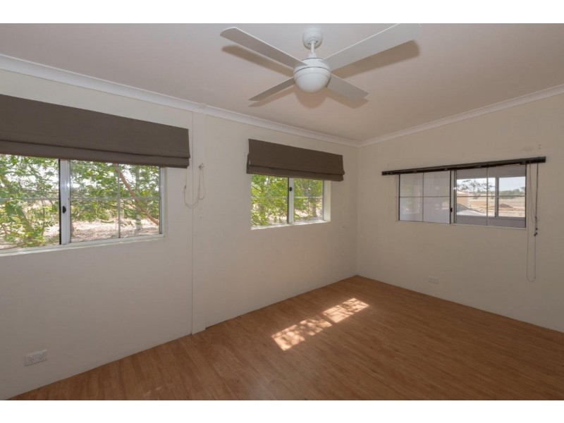 5 Hill River Way, Moonyoonooka WA 6532