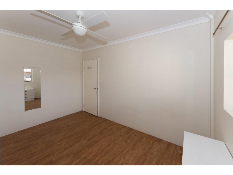 5 Hill River Way, Moonyoonooka WA 6532