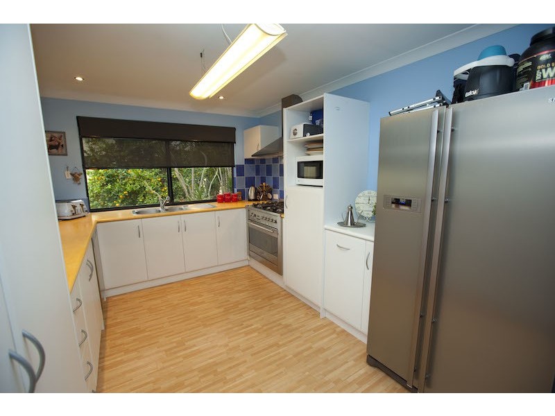 17 Foxglove Place, Strathalbyn WA 6530