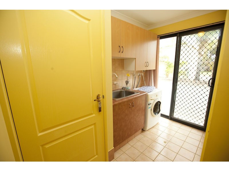 17 Foxglove Place, Strathalbyn WA 6530