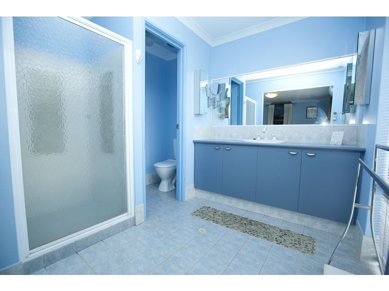 17 Foxglove Place, Strathalbyn WA 6530