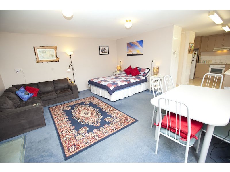 17 Foxglove Place, Strathalbyn WA 6530