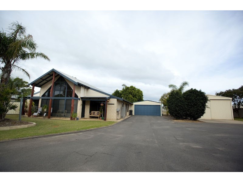 17 Foxglove Place, Strathalbyn WA 6530