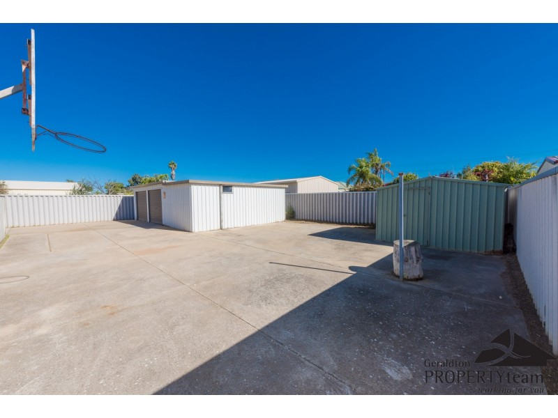 8 Buckingham Street, Mount Tarcoola WA 6530