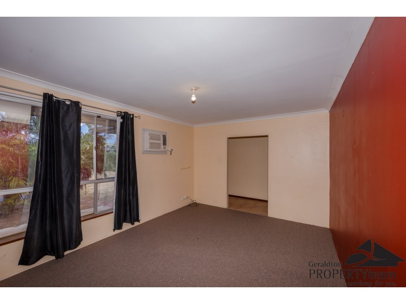 8 Buckingham Street, Mount Tarcoola WA 6530