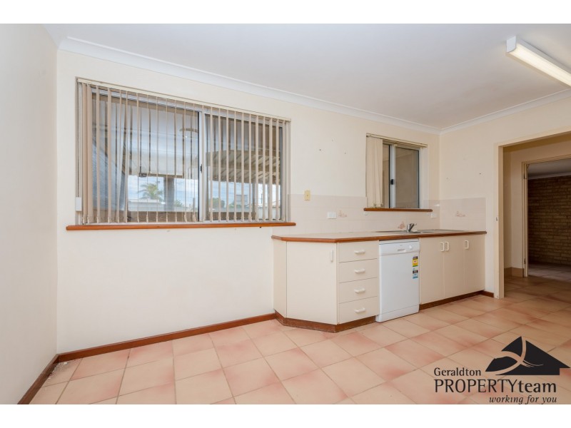 8 Buckingham Street, Mount Tarcoola WA 6530