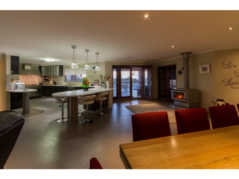 48 Coffee Pot Drive, Waggrakine WA 6530