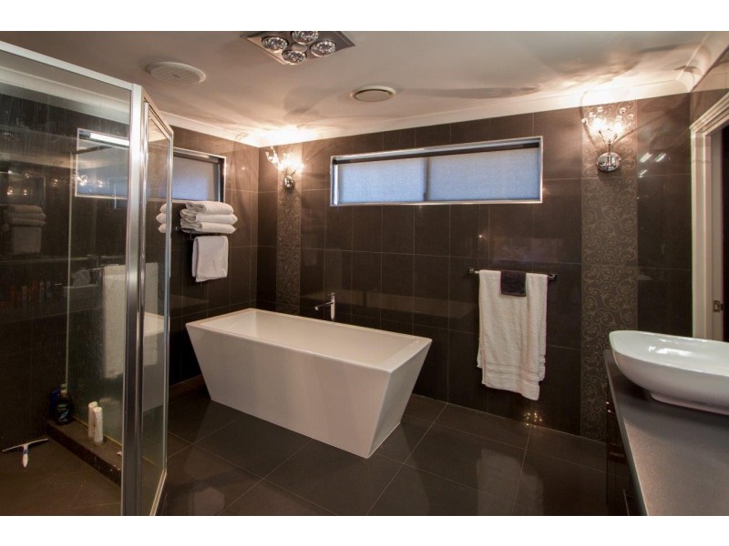 48 Coffee Pot Drive, Waggrakine WA 6530