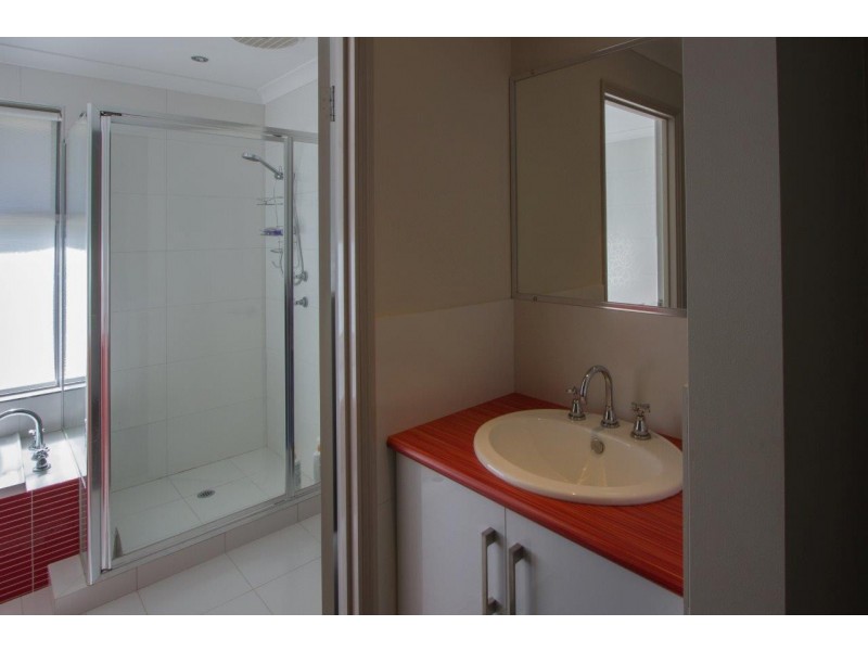 48 Coffee Pot Drive, Waggrakine WA 6530