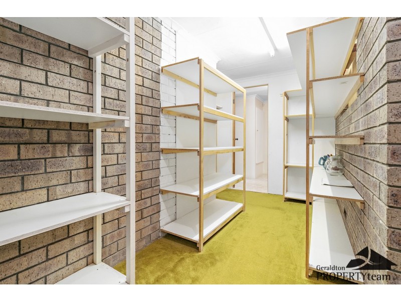 196 Chapman Valley Road, Waggrakine WA 6530