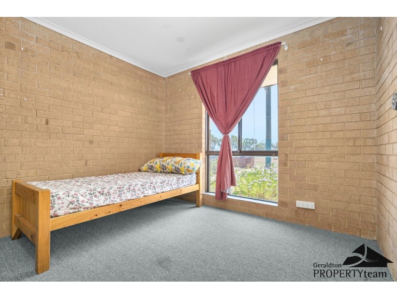 196 Chapman Valley Road, Waggrakine WA 6530